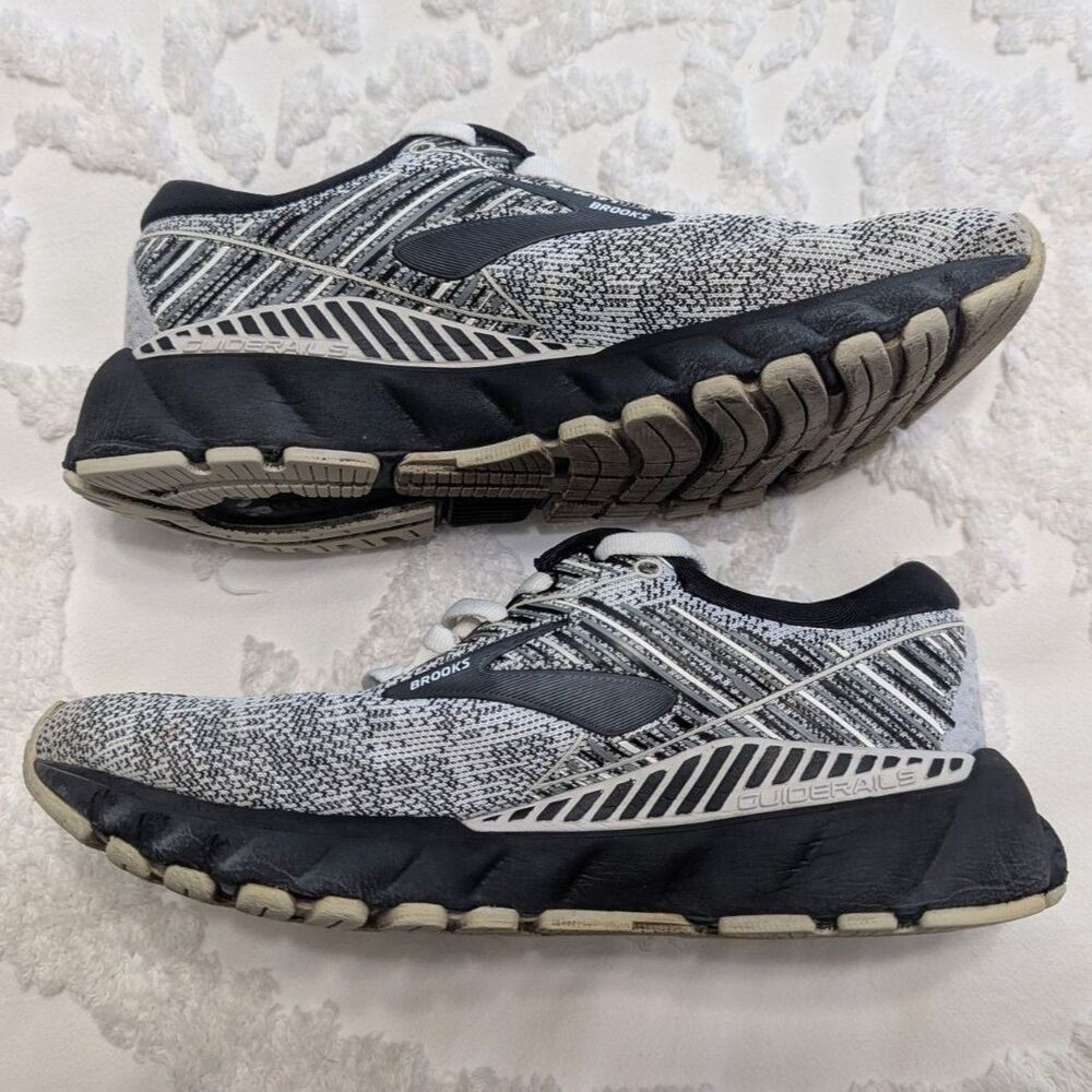 🏃‍♀️ Brooks Women’s Adrenaline 19 Running Sneakers Black/Grey/White Size 6